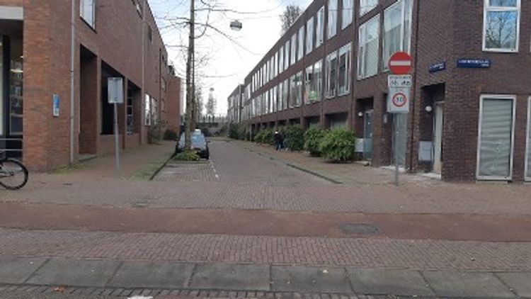 Amsterdam - Getuigen gezocht brute straatroof Rietlandpark