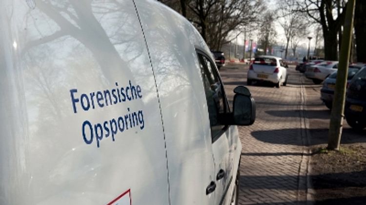 Rotterdam - Getuigen gezocht in onderzoek dode vrouw aan de Bree